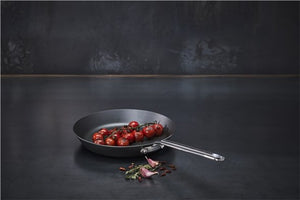 Padella in ferro SCANPAN Black Iron Ø26